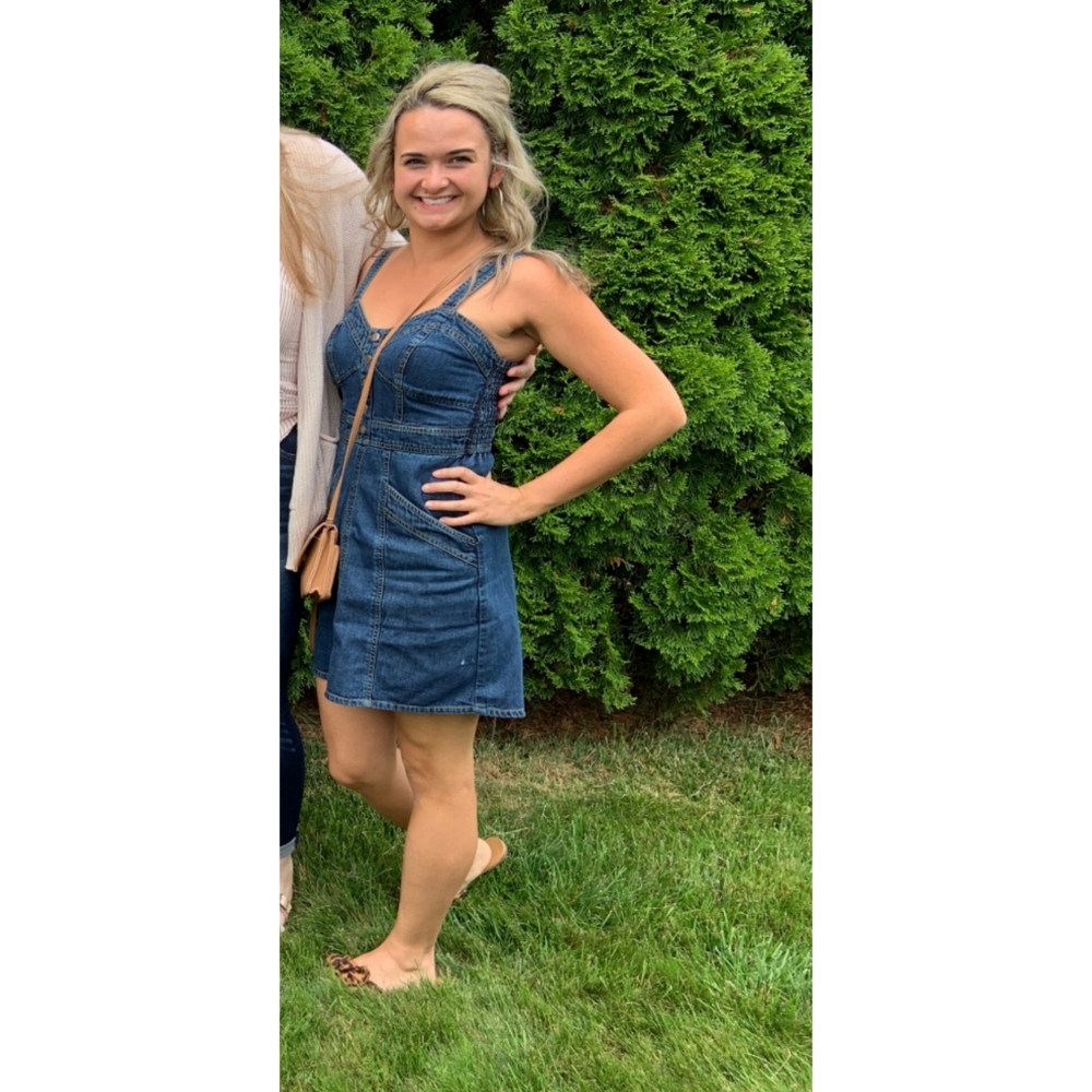 Denim Dress Sweetheart Neckline 🌟